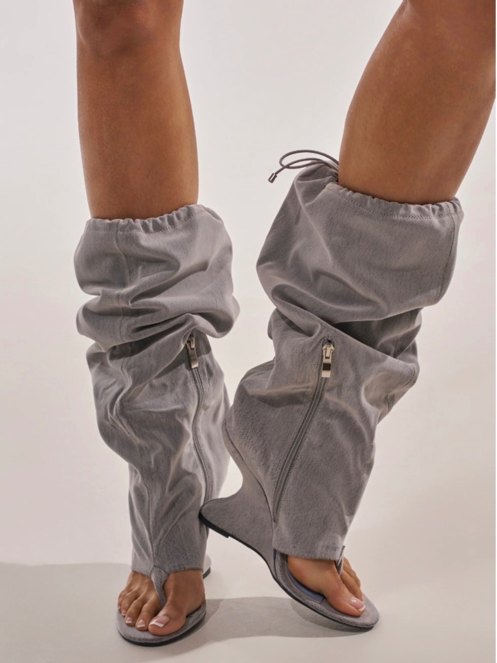 AZALEA WANG XYLAH GREY WEDGE GLADIATOR SANDAL Size 12